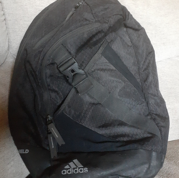 Adidad backpack - Picture 1 of 3